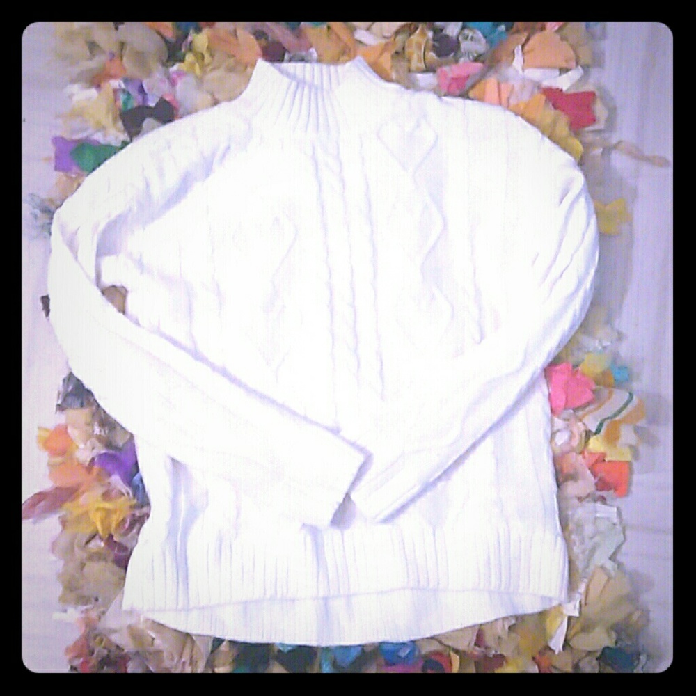 Patterned Sweatshirt